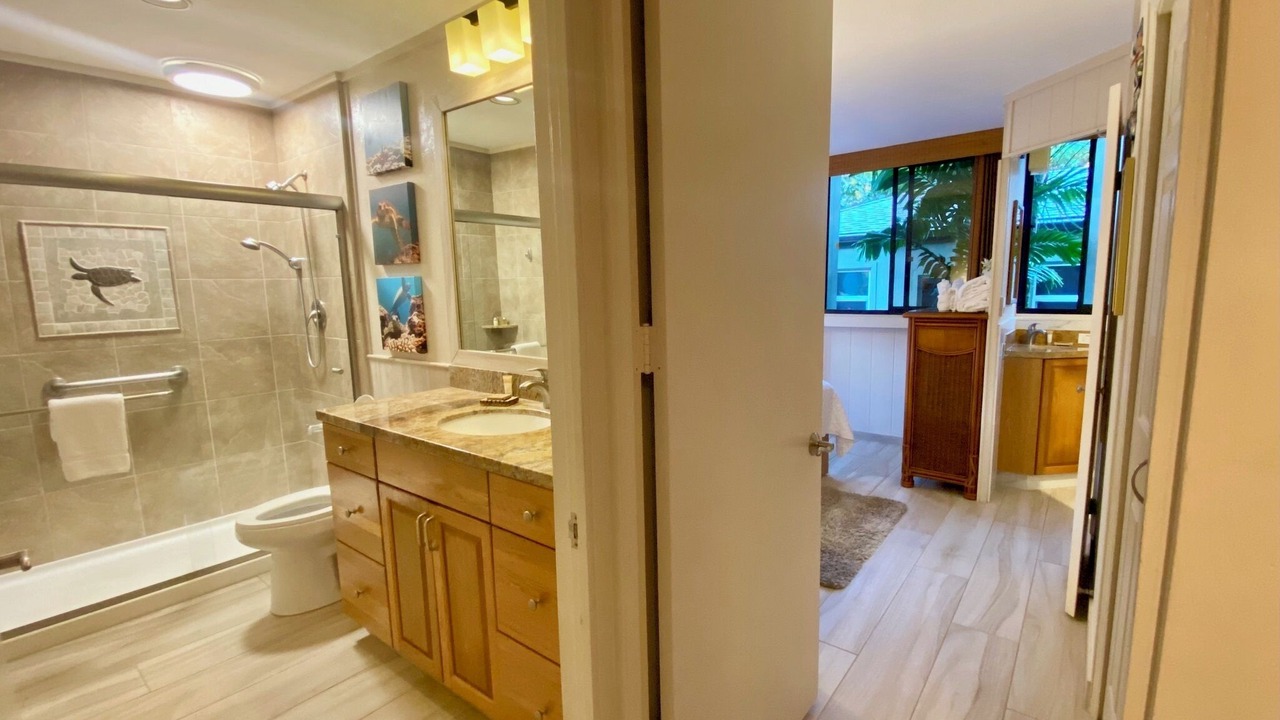 Photo of Bathroom in Napili