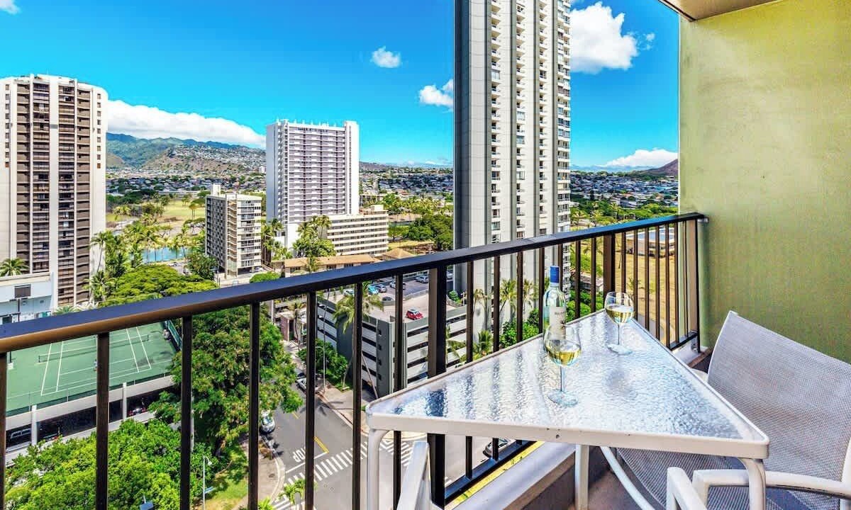 Photo of Patio Balcony in Waikiki
