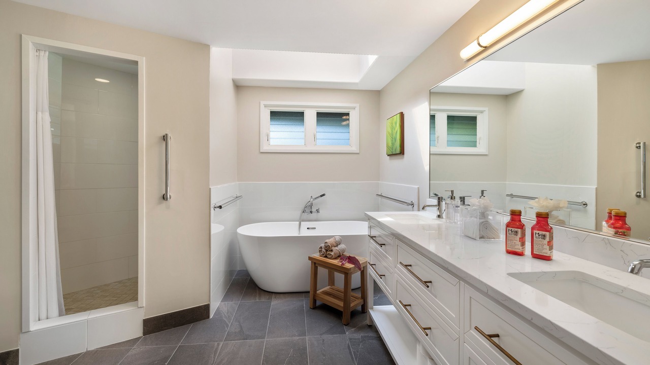 Photo of Bathroom in Lanikai