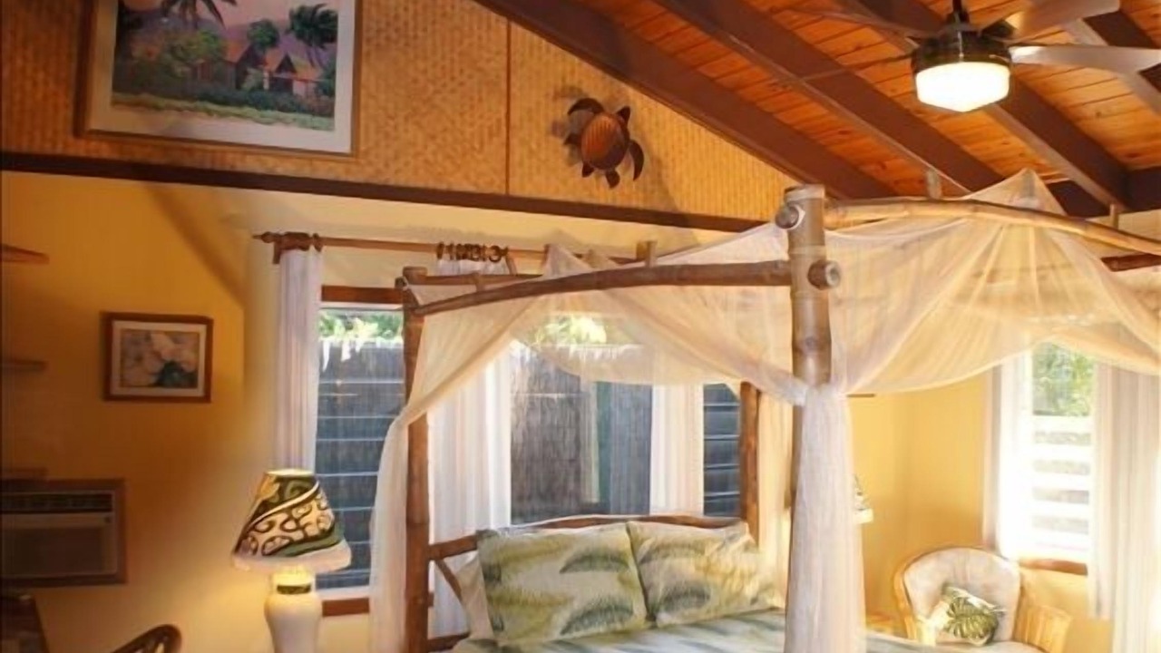 Photo of Bedroom in Poipu