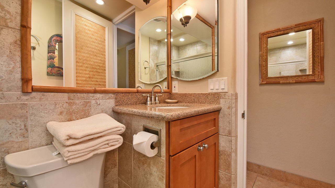 Photo of Bathroom in Napili