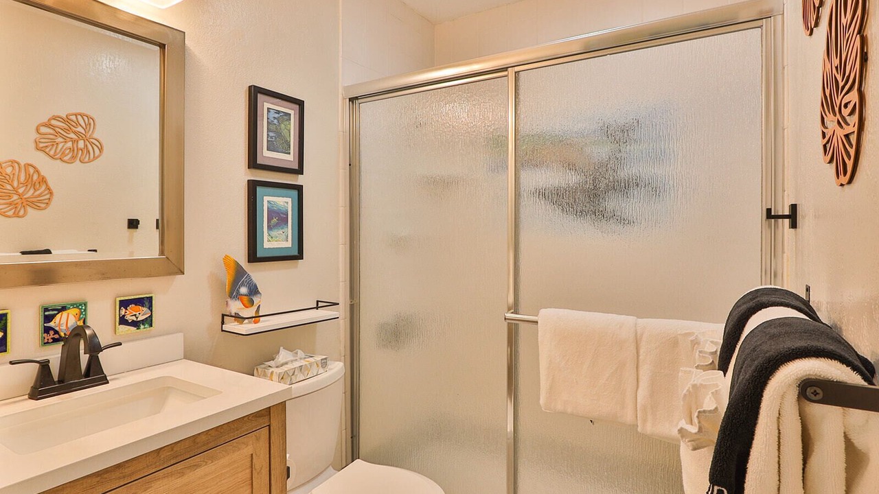 Photo of Bathroom in Napili