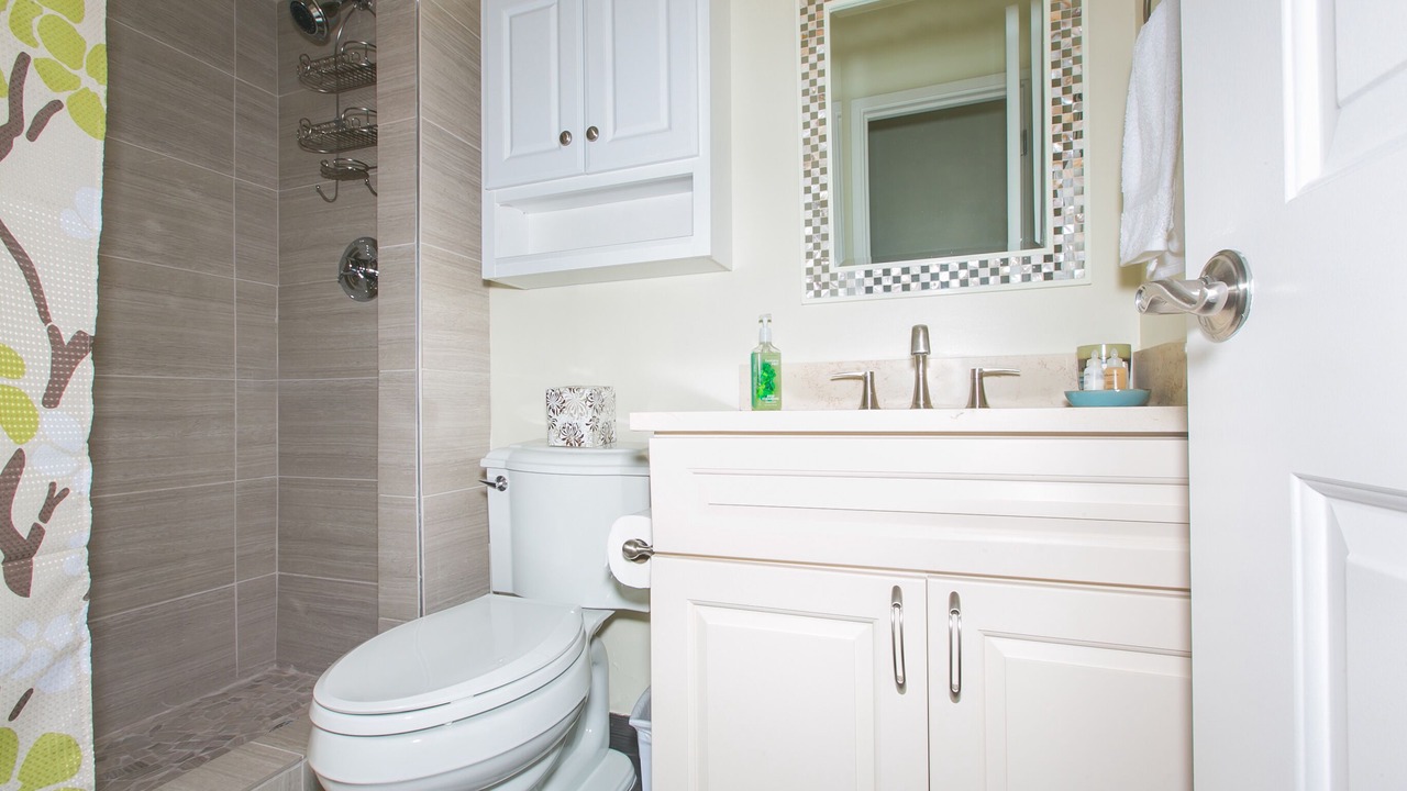 Photo of Bathroom in Waikiki
