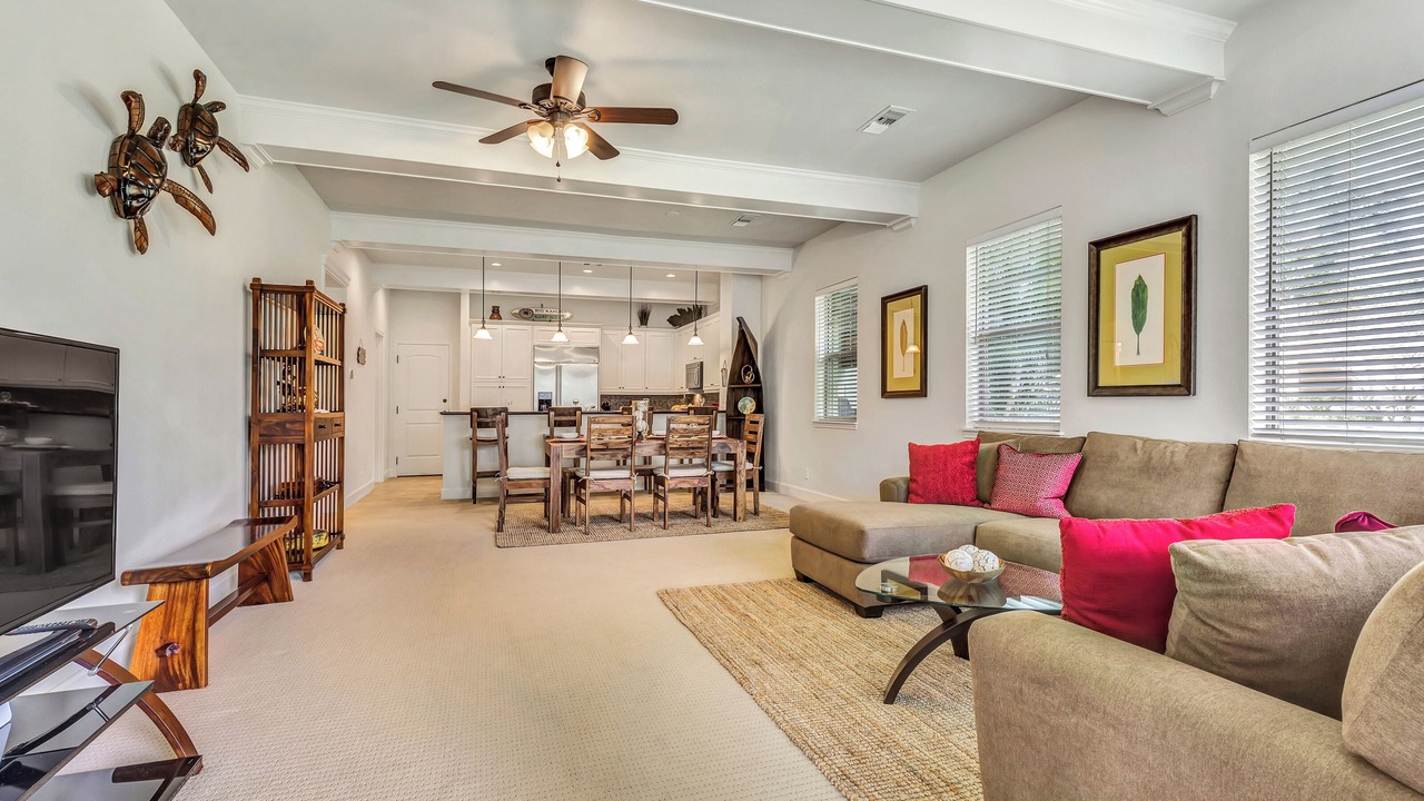 Photo of Livingroom in Kulalani