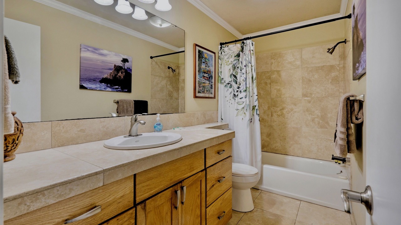 Photo of Bathroom in Makawao
