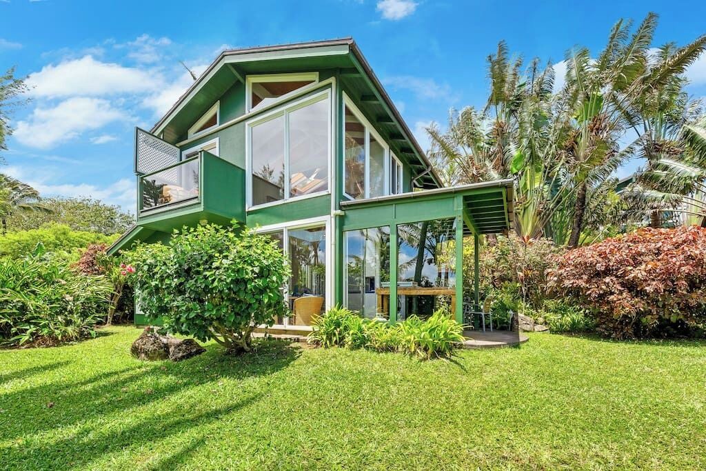 Photo of Outdoor in Haiku