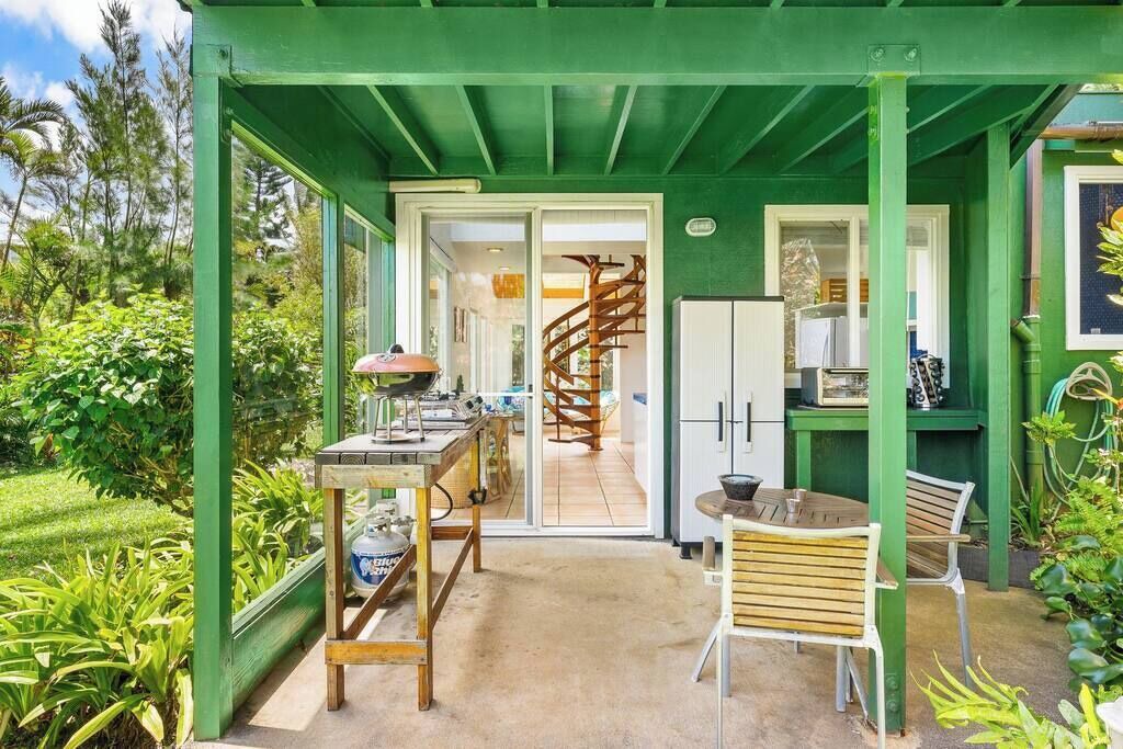Photo of Outdoor in Haiku