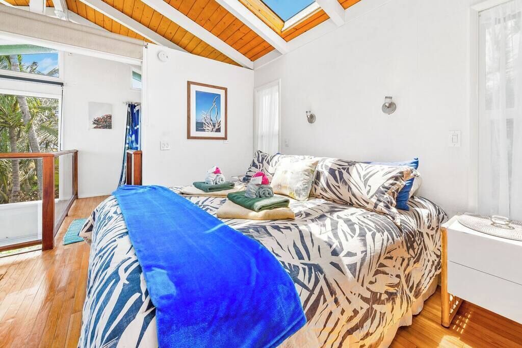 Photo of Bedroom in Haiku