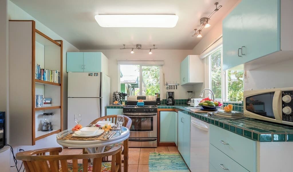 Photo of Kitchen in Haiku
