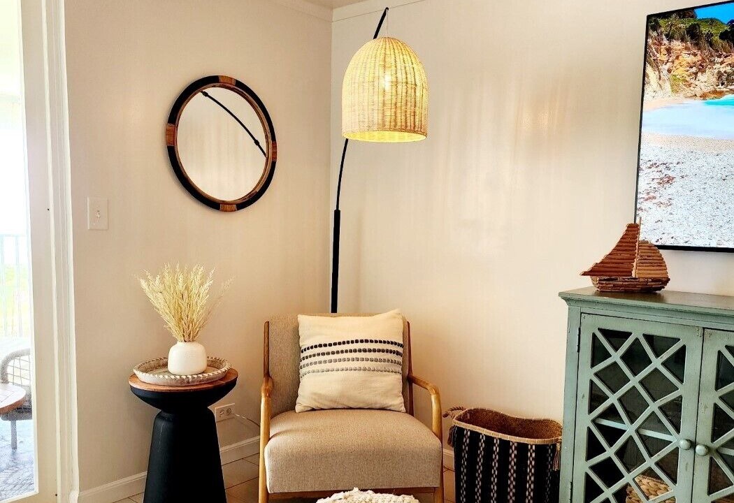Photo of Livingroom in Punaluu