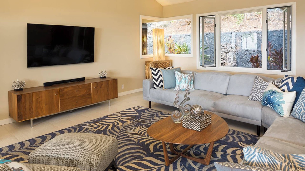 Photo of Livingroom in Kahaluu-Keauhou