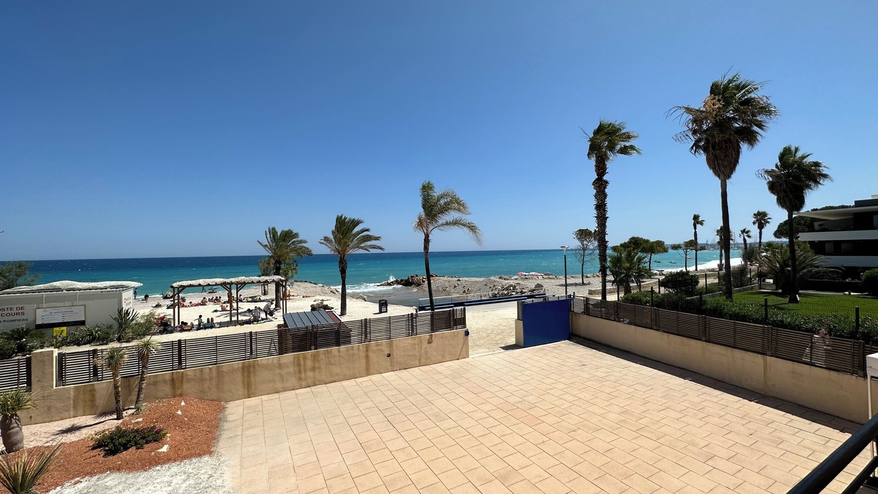 Photo of Outdoor in Villeneuve Loubet Beach