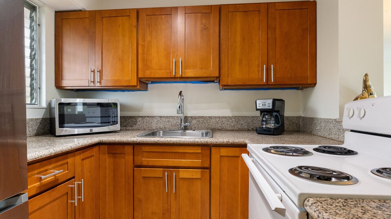 Photo of Kitchen in McCully - Moiliili