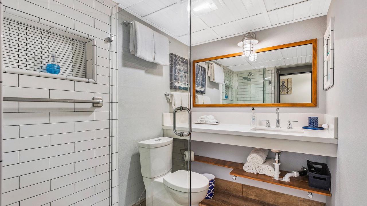 Photo of Bathroom in Kihei