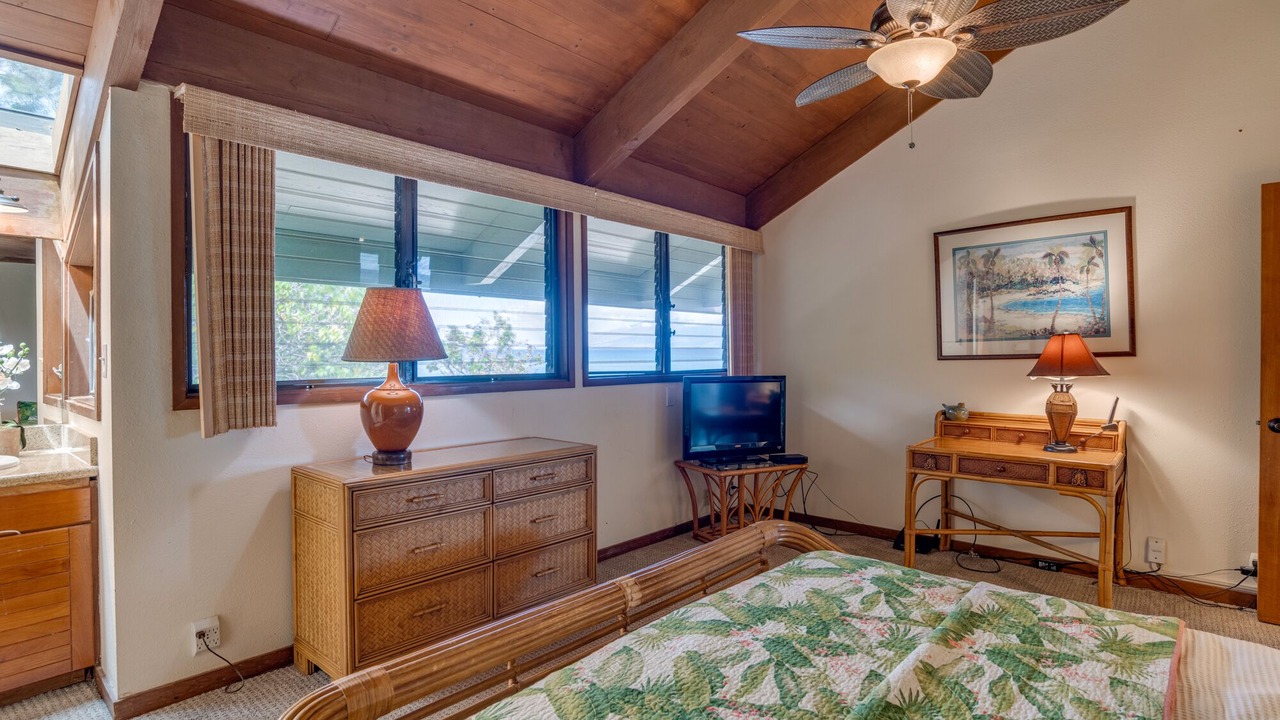 Photo of Bedroom in Kahana