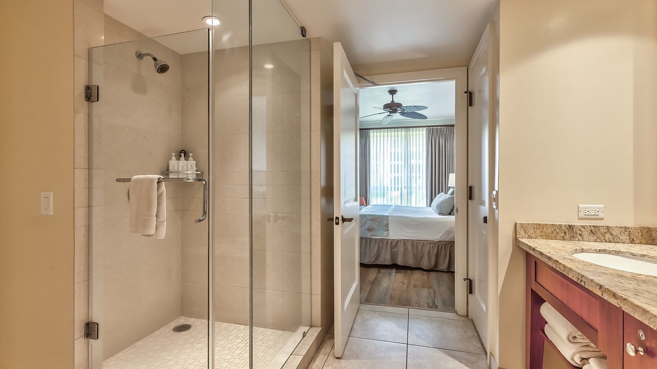 Photo of Bathroom in Honokowai