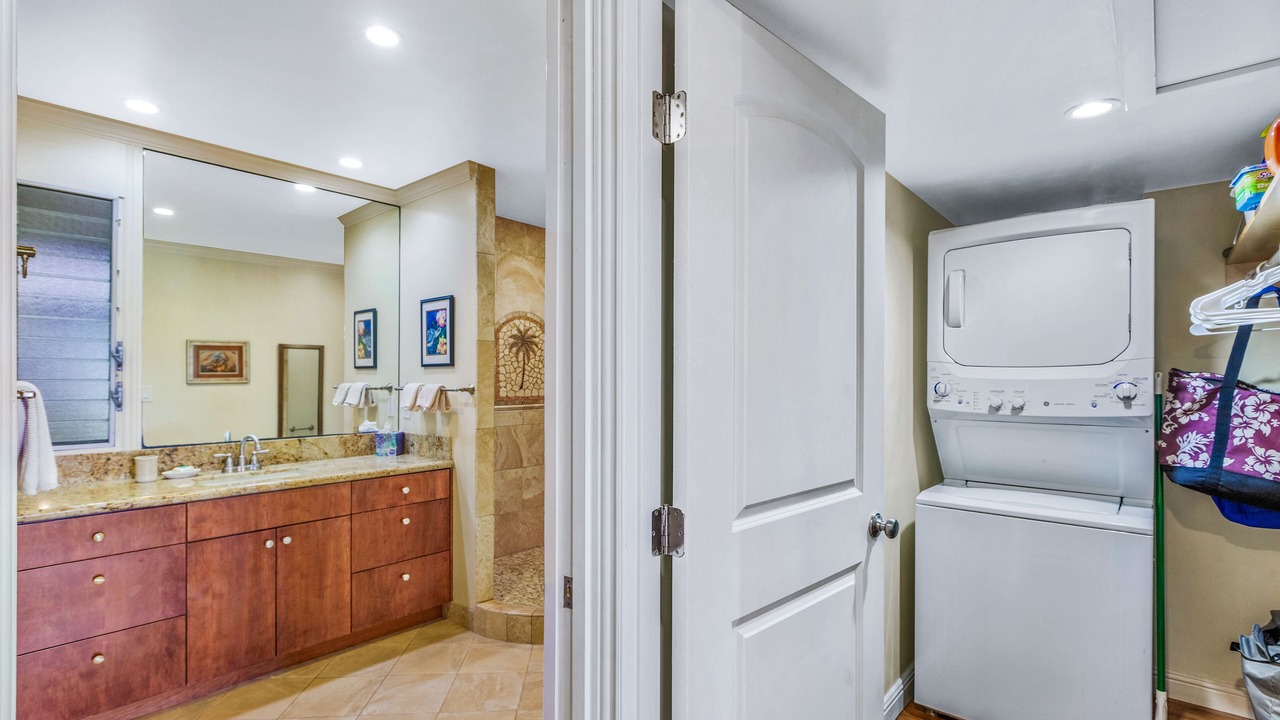 Photo of Bathroom in Kaanapali