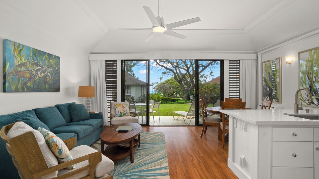 Photo of Livingroom in Poipu