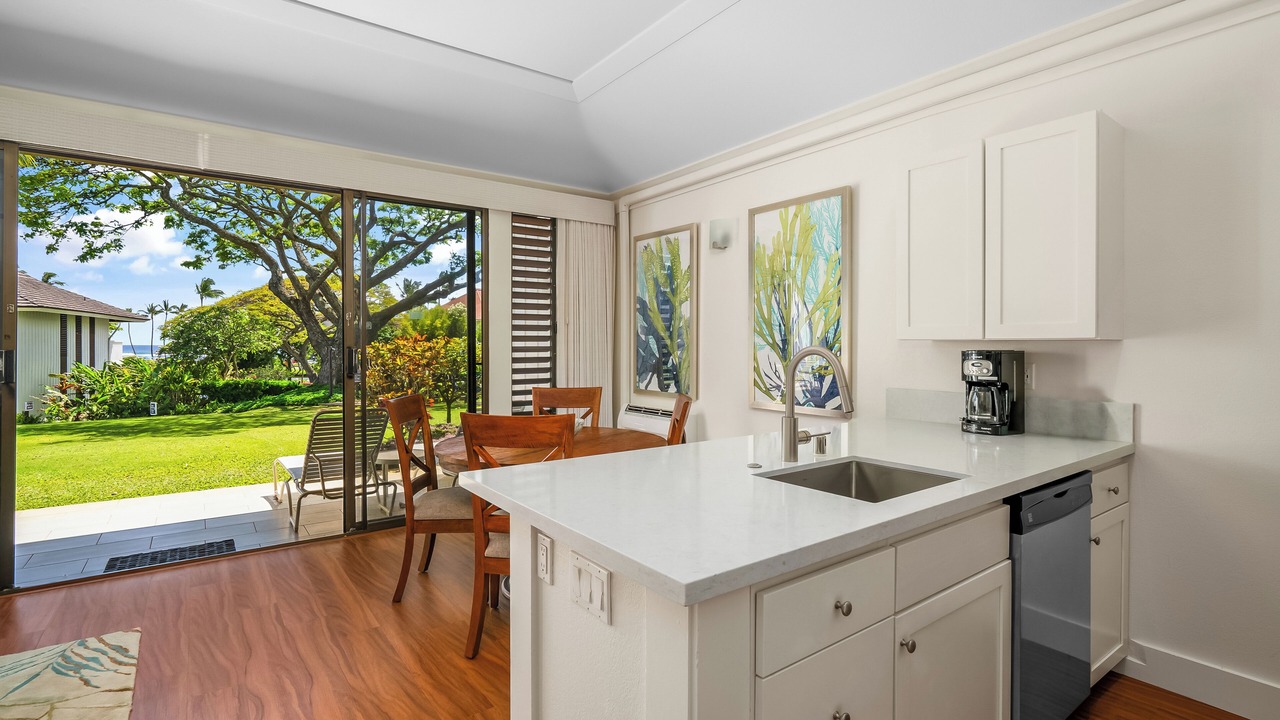 Photo of Kitchen in Poipu