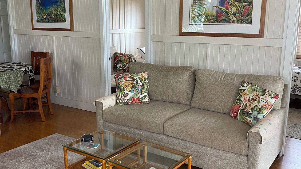 Photo of Livingroom in Lanai City