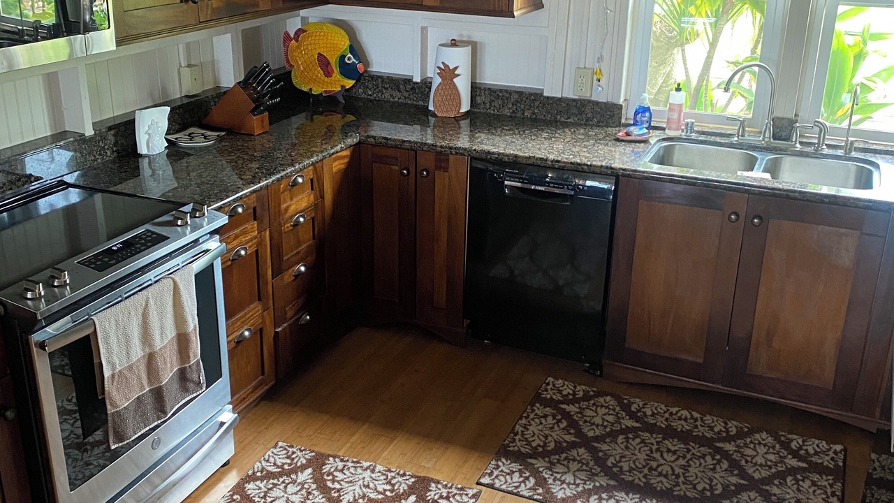 Photo of Kitchen in Lanai City