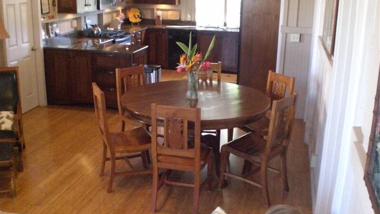 Photo of Bedroom in Lanai City