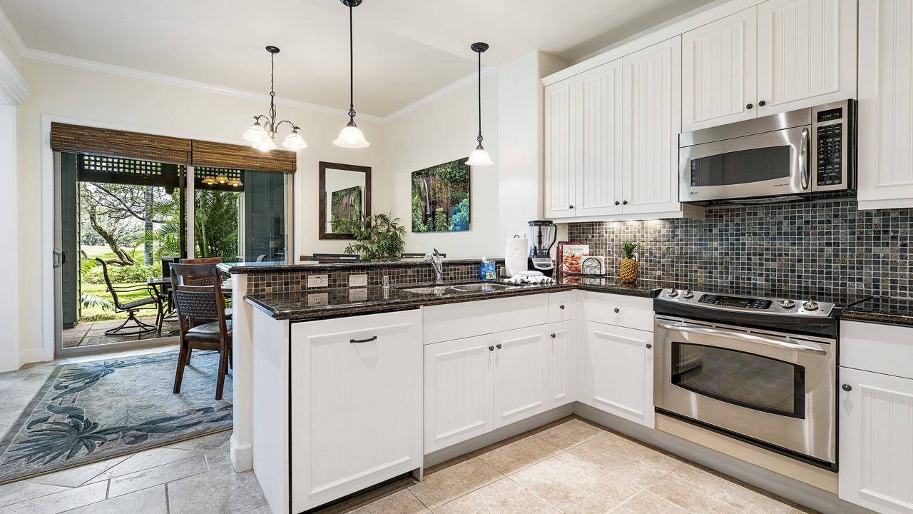 Photo of Kitchen in Kulalani