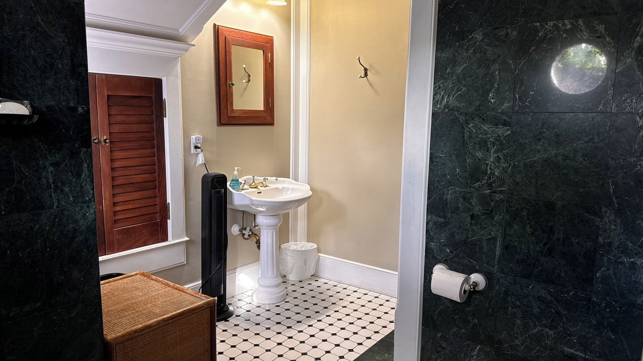 Photo of Bathroom in Kalama Tract