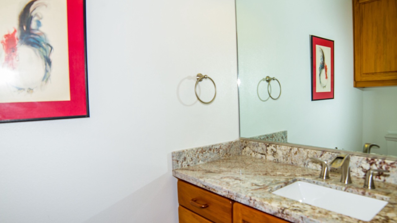 Photo of Bathroom in Poipu