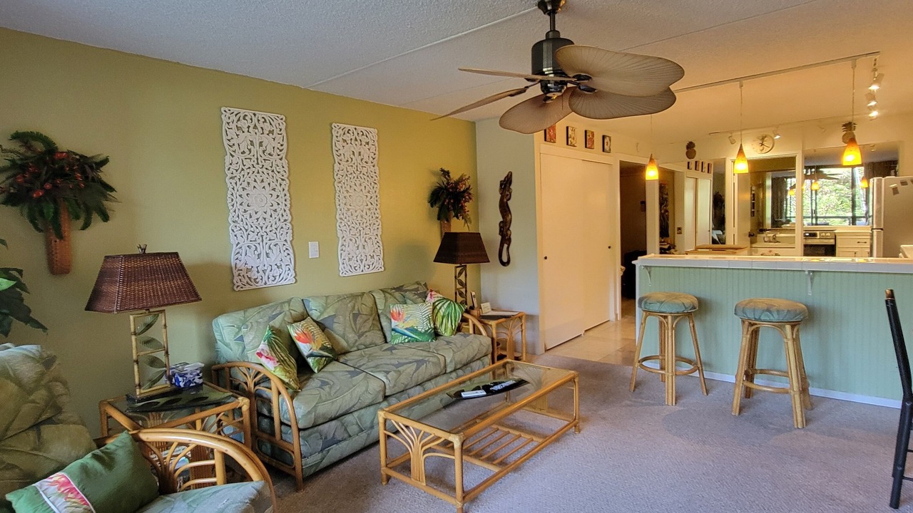 Photo of Livingroom in Historic Kailua Village