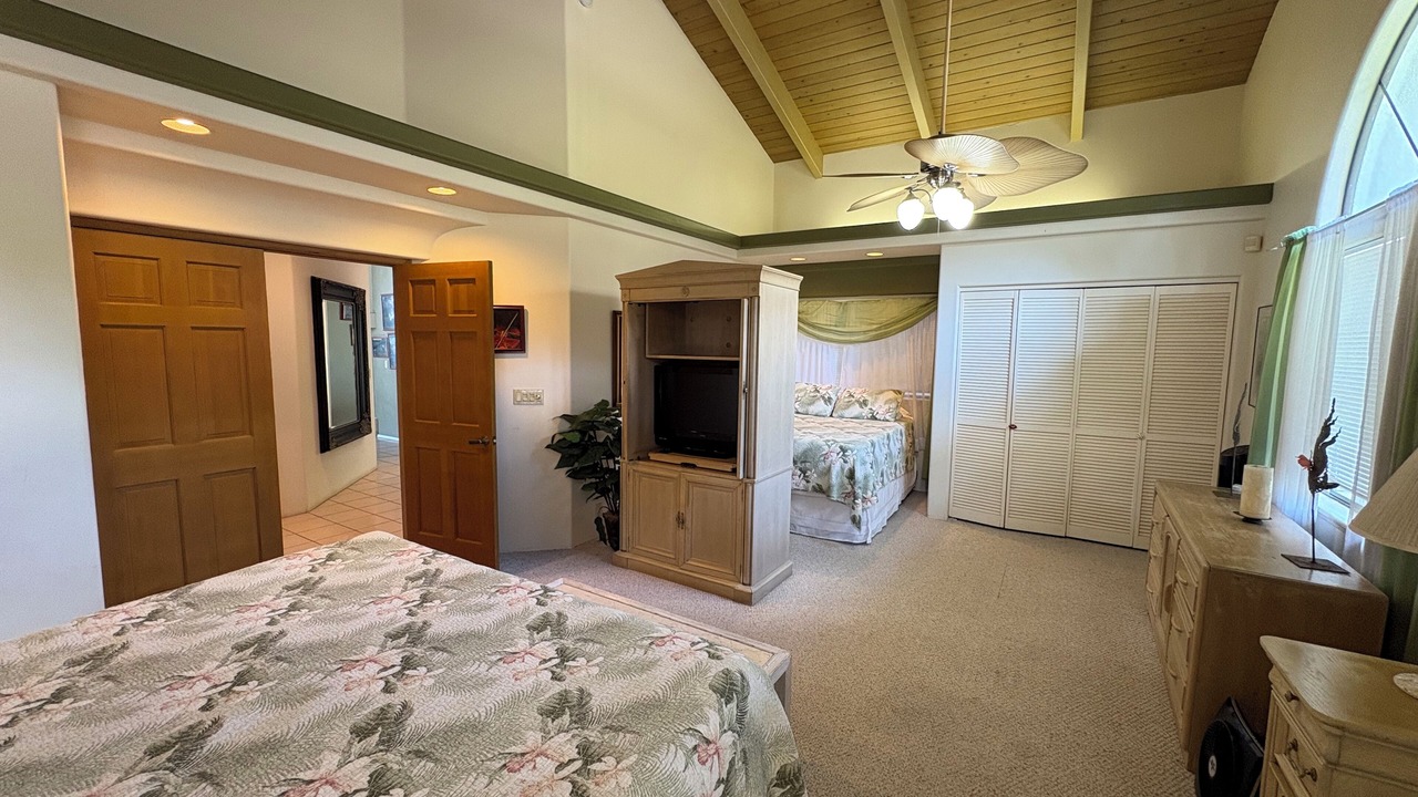 Photo of Bedroom in Kalaoa