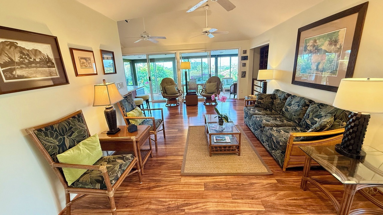 Photo of Livingroom in Kaanapali