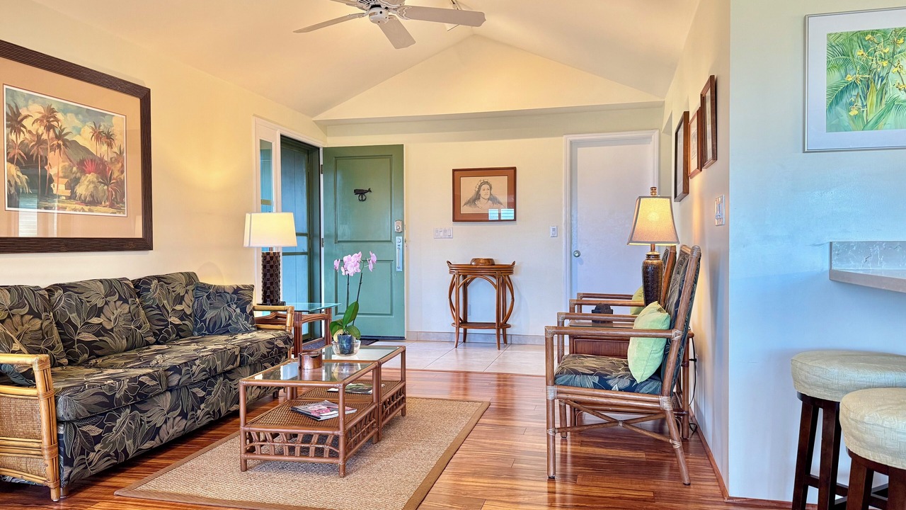 Photo of Livingroom in Kaanapali