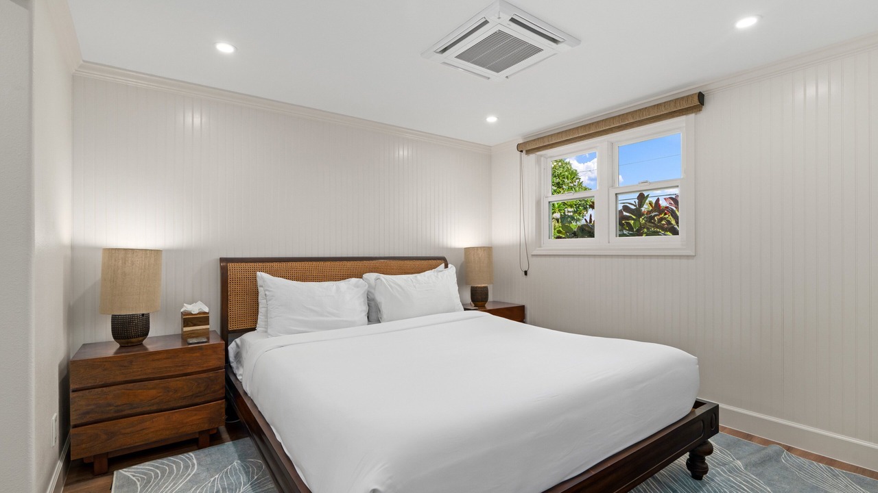 Photo of Bedroom in Poipu