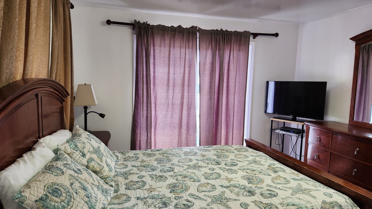 Photo of Bedroom in Hauula