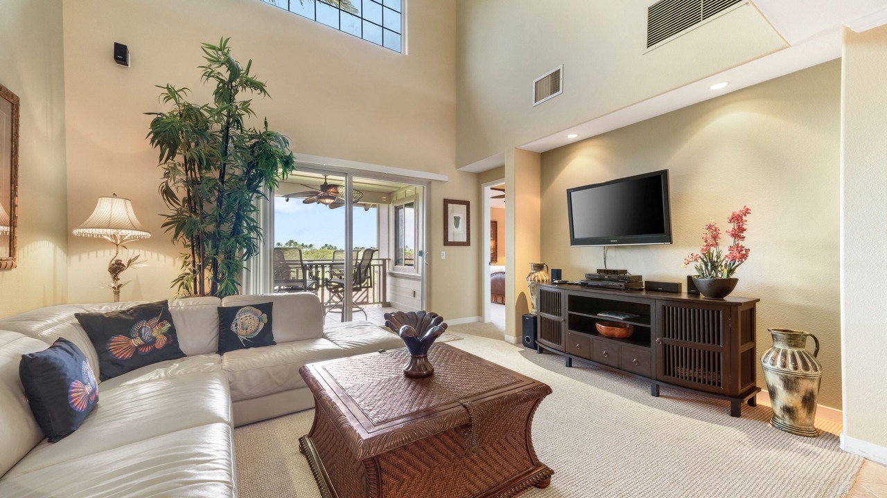 Photo of Livingroom in Kamuela