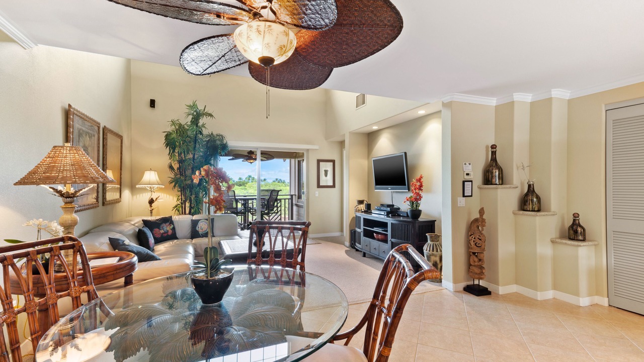 Photo of Livingroom in Kamuela