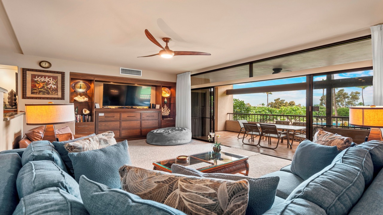 Photo of Livingroom in Kaanapali