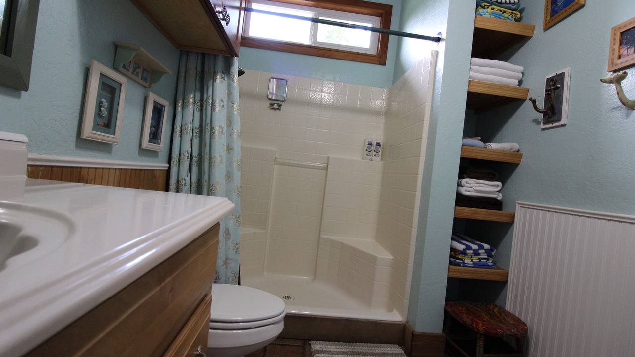 Photo of Bathroom in Hauula