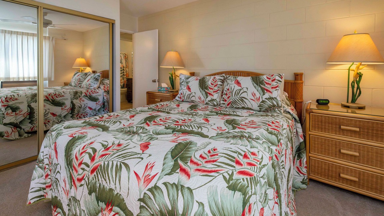Photo of Bedroom in Maalaea