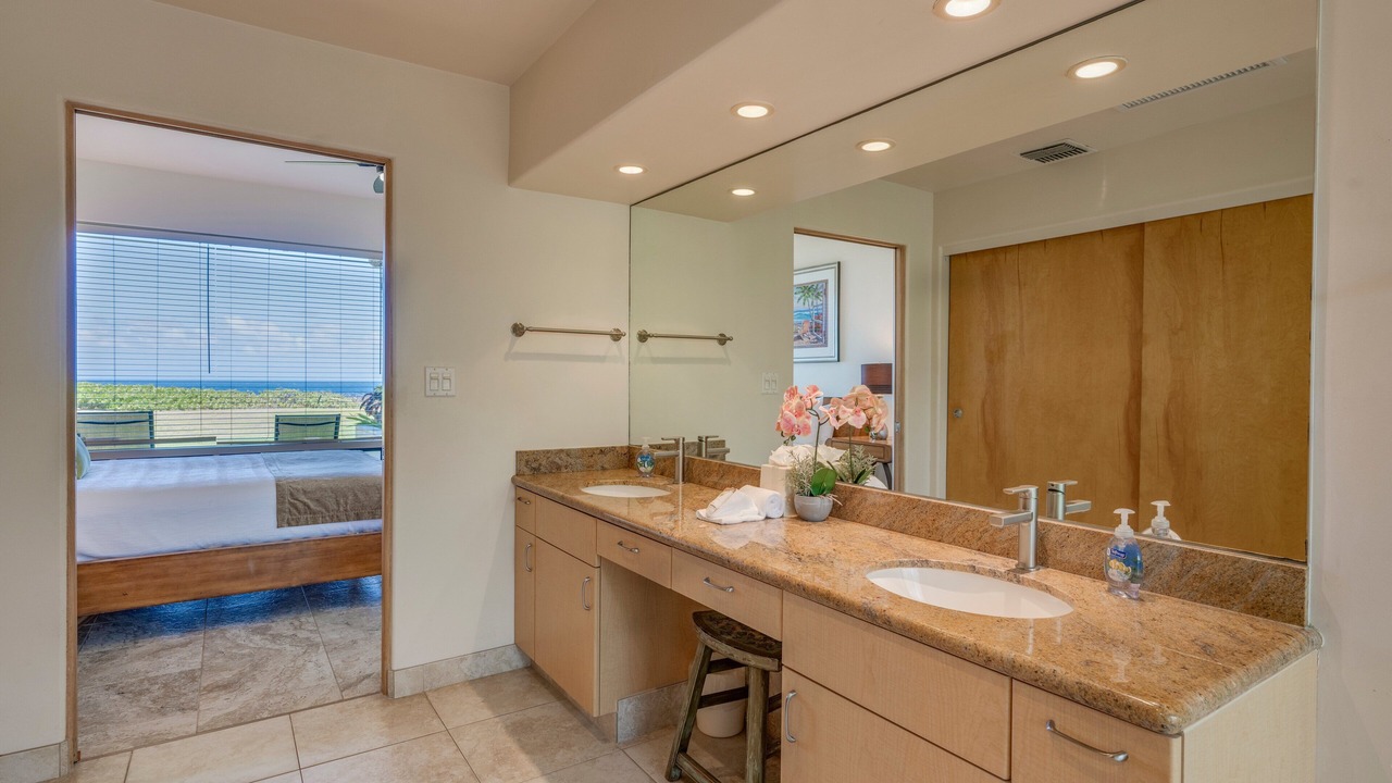 Photo of Bathroom in Napili