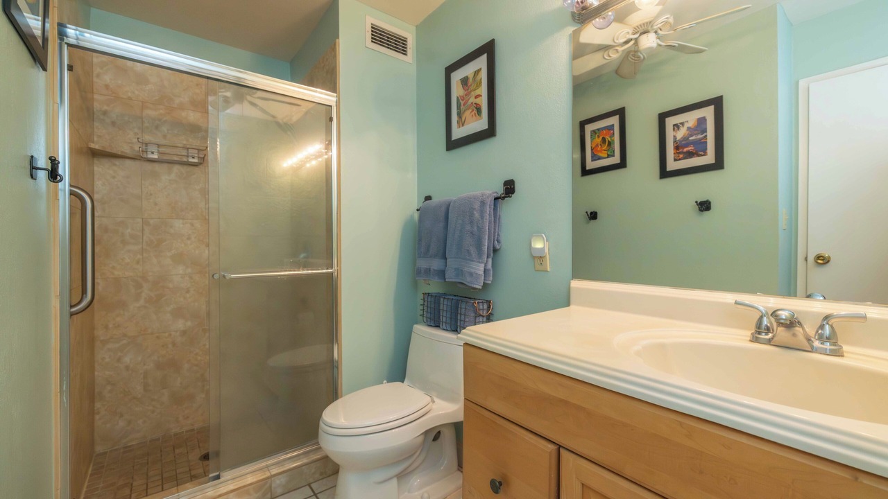Photo of Bathroom in Maalaea