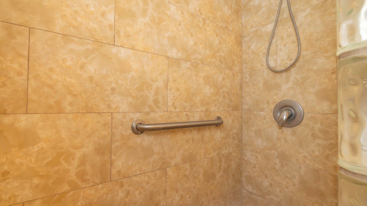 Photo of Bathroom in Maalaea