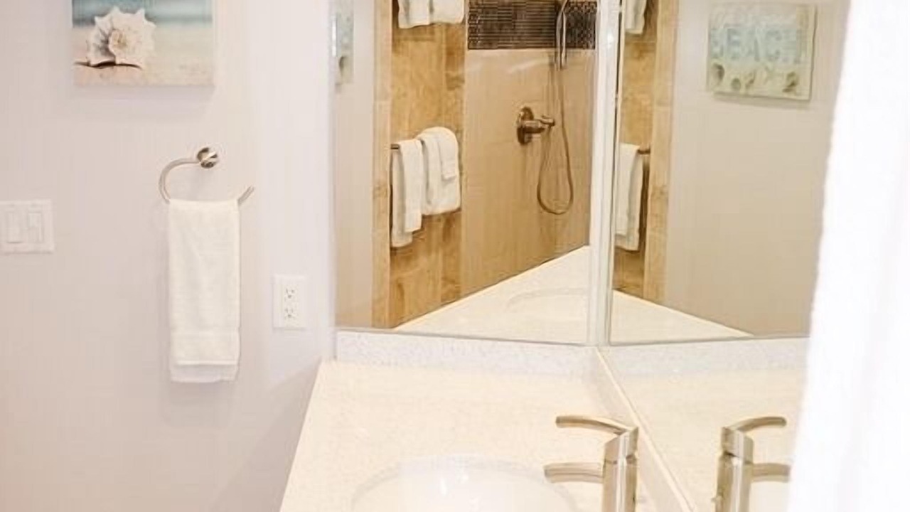 Photo of Bathroom in Kihei