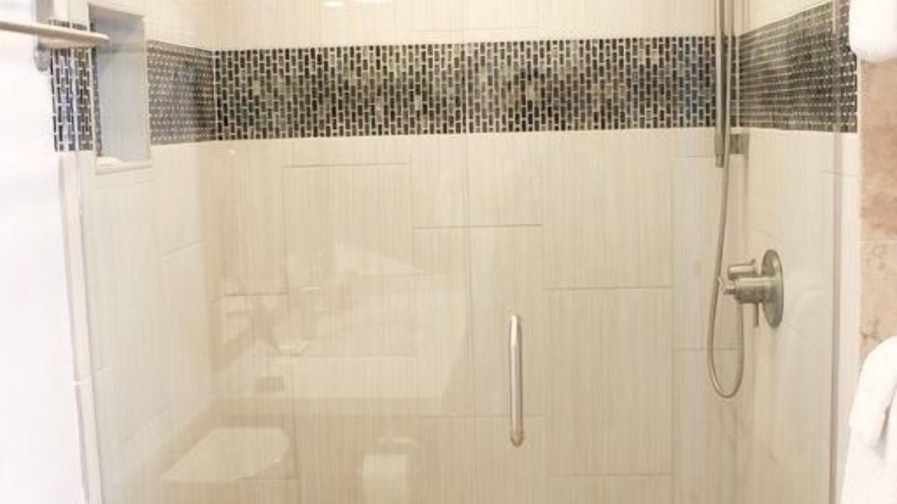 Photo of Bathroom in Kihei