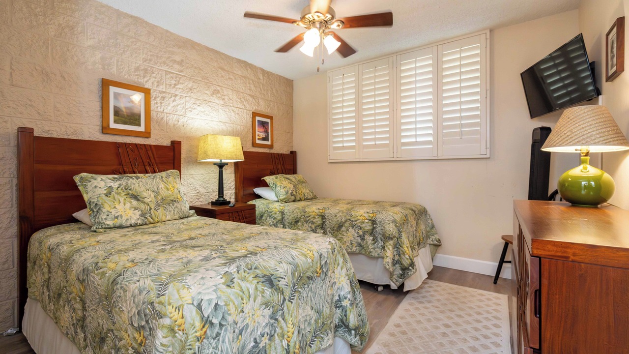 Photo of Bedroom in Maalaea