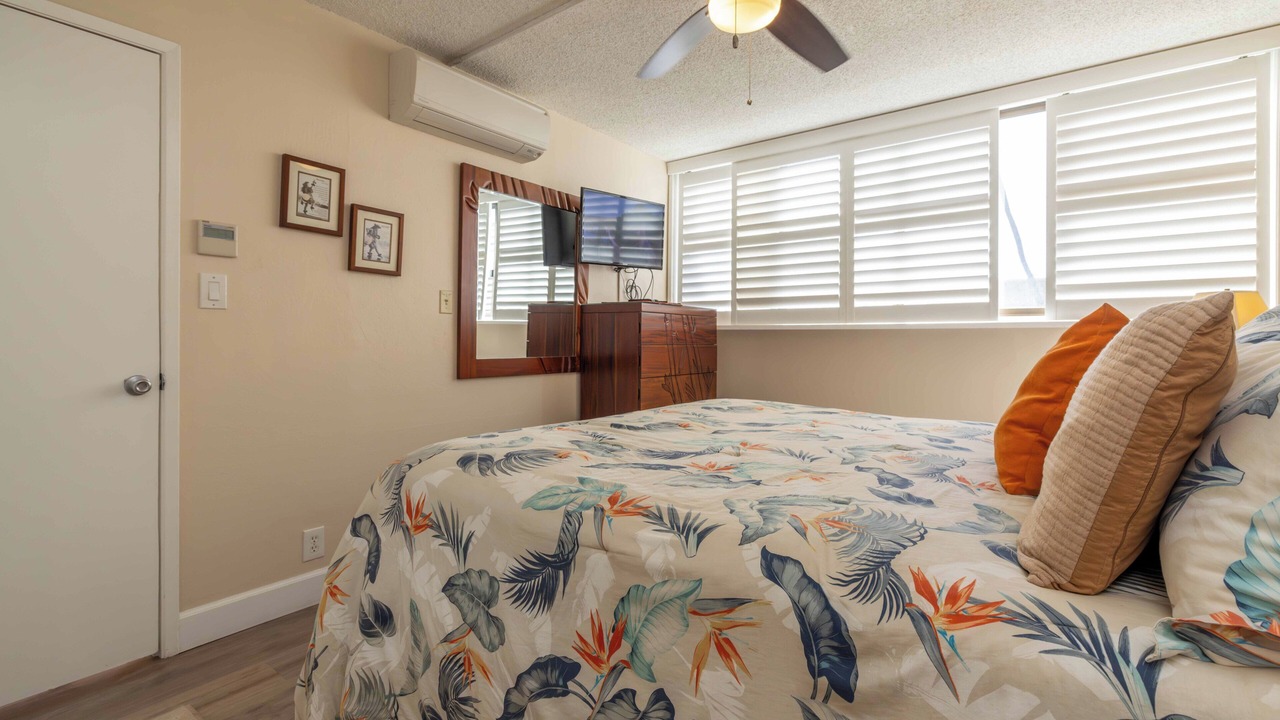 Photo of Bedroom in Maalaea