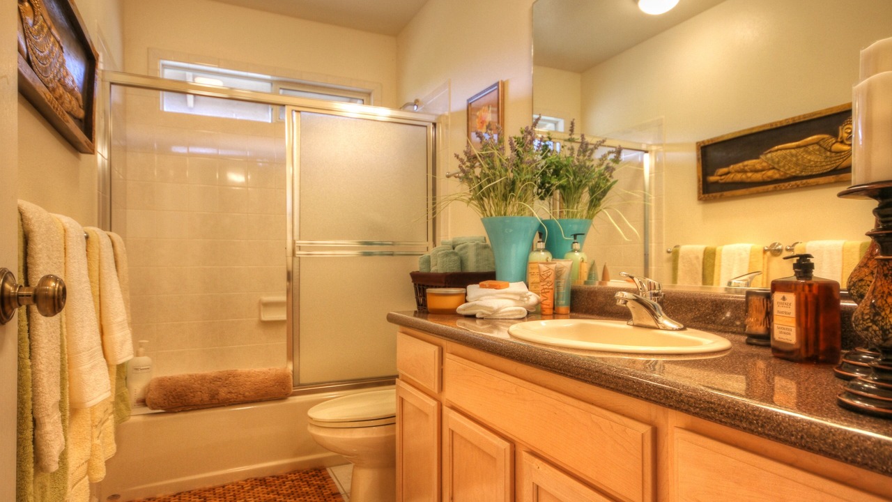 Photo of Bathroom in Kohala Estates