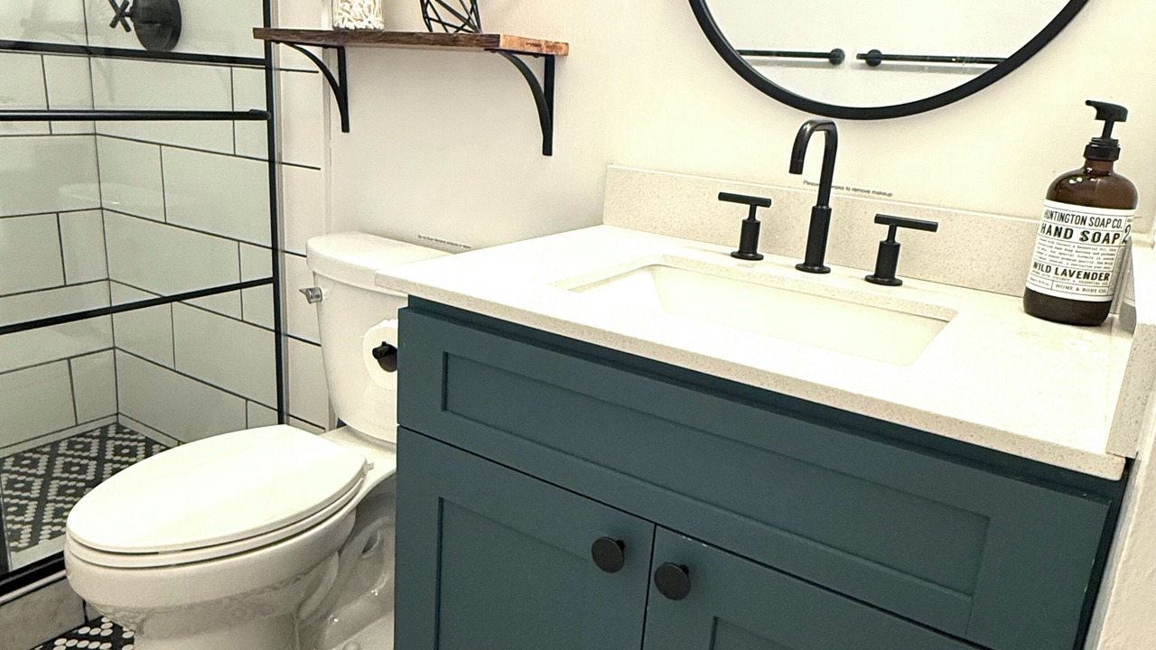 Photo of Bathroom in Kahuku