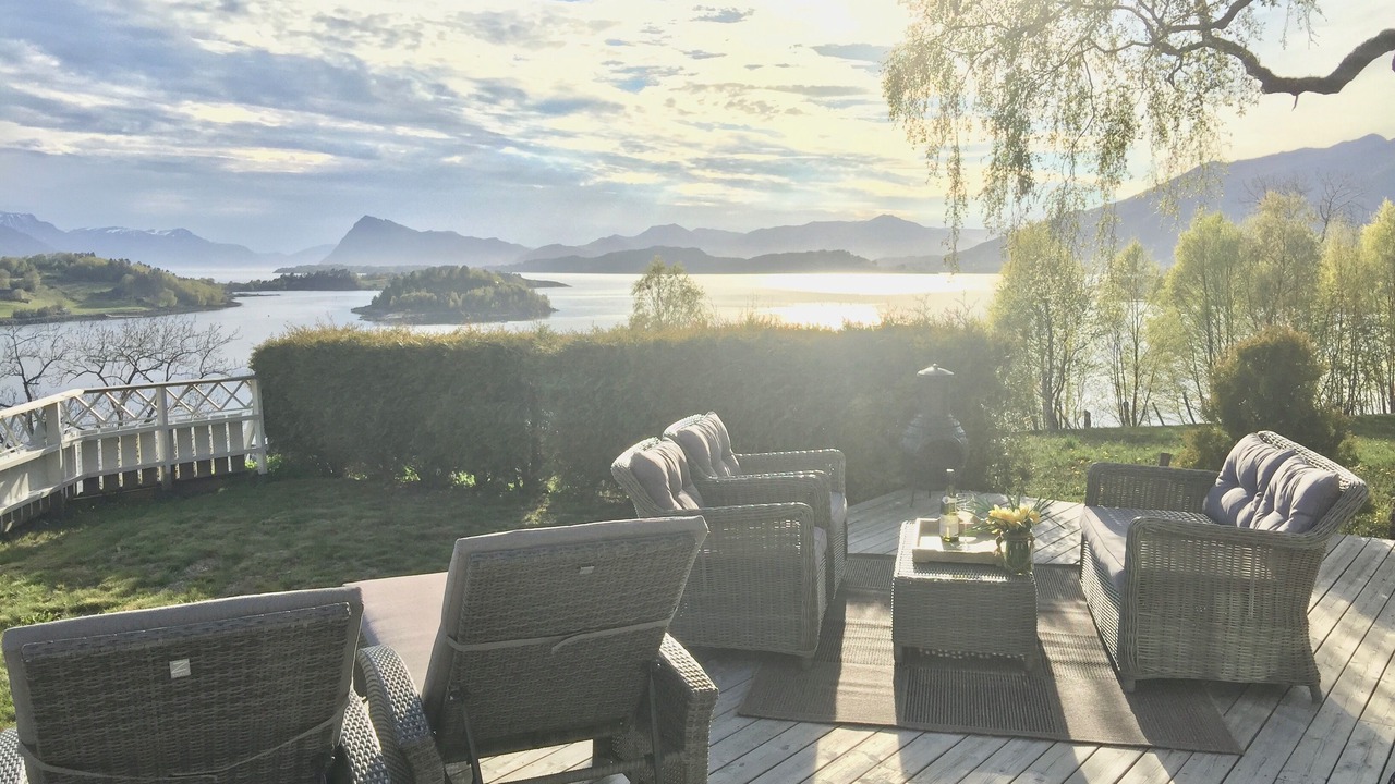 Photo of Patio Balcony in Ulstein Municipality